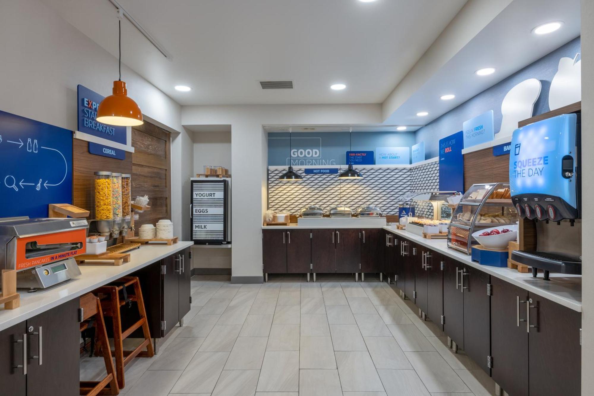 Holiday Inn Express Rochester South - Mayo Area By Ihg Ngoại thất bức ảnh